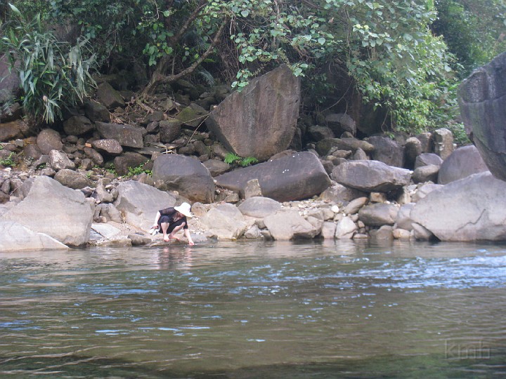 Mai Huong voi Thay Co Quan Thay Sinh_IMG_0238.jpg